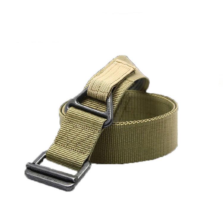 L · Khaki