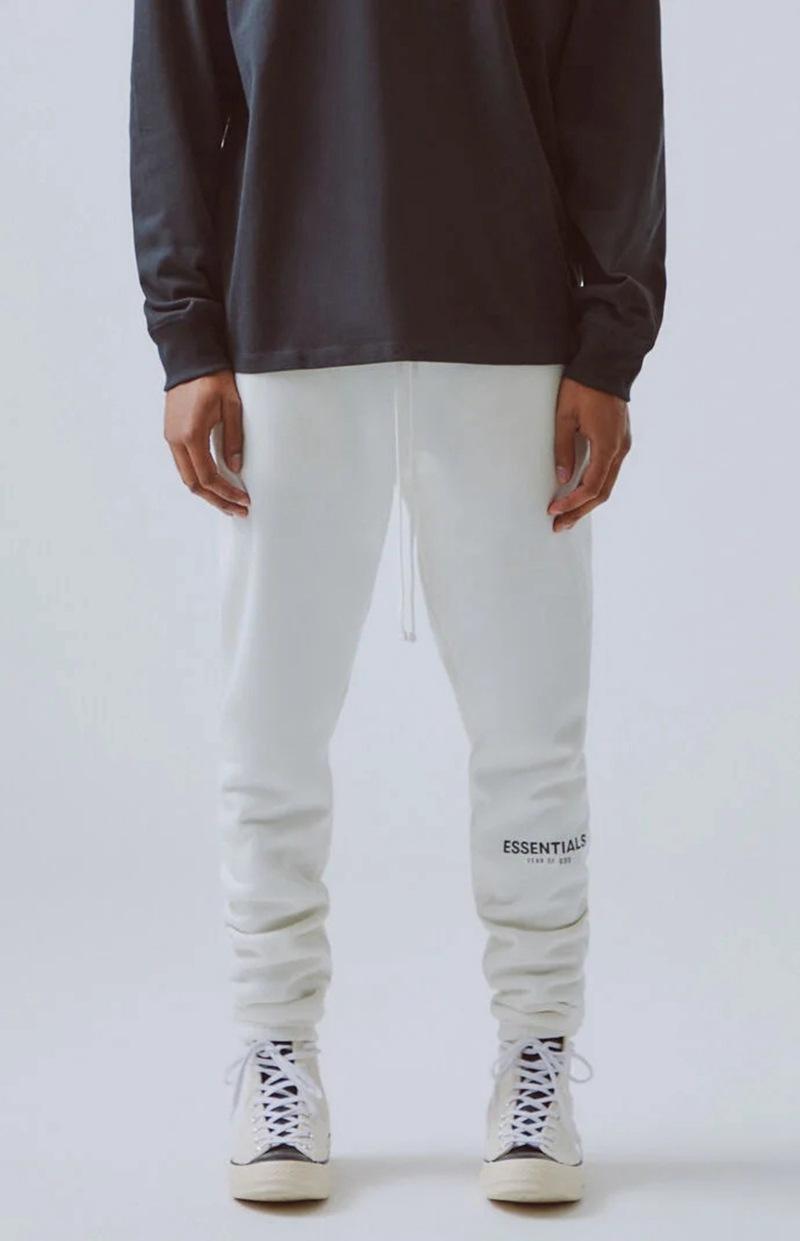 L · White