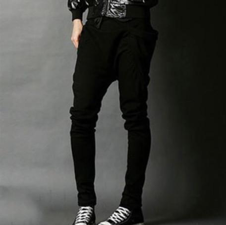 L · Black