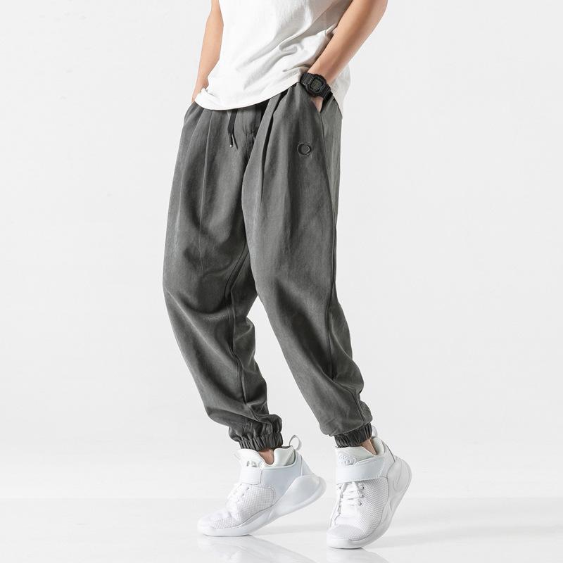 L · Grey