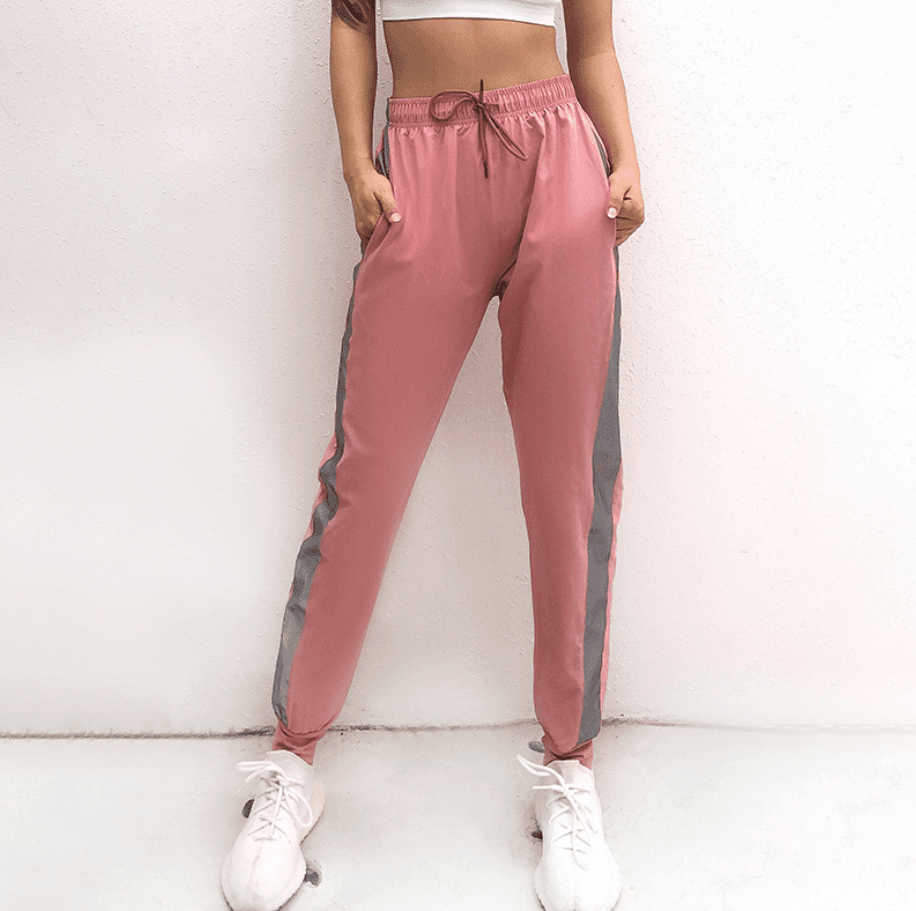 L · Pink