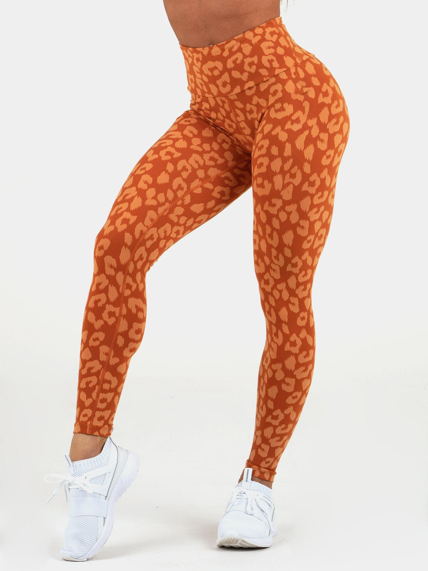 L · Orange