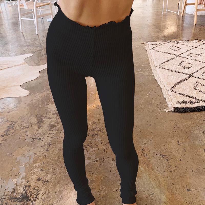 M · Black