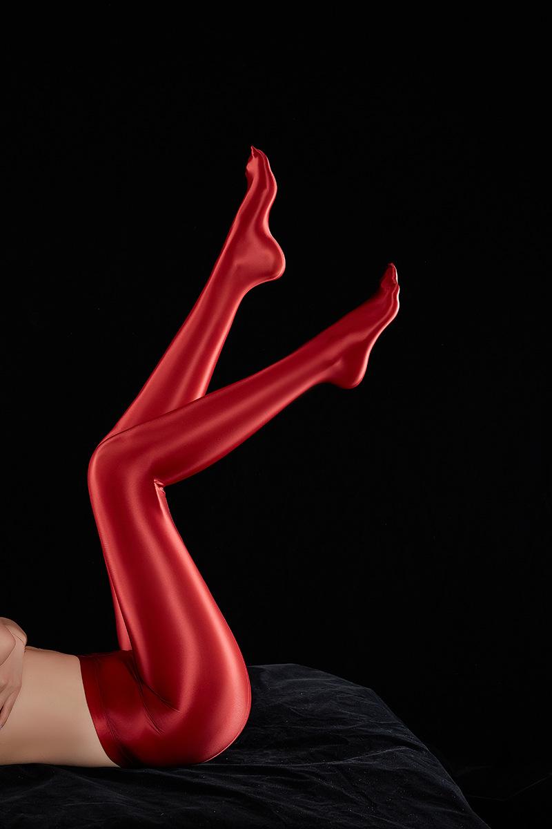 L · Red