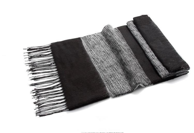 Black and white 200x60cm