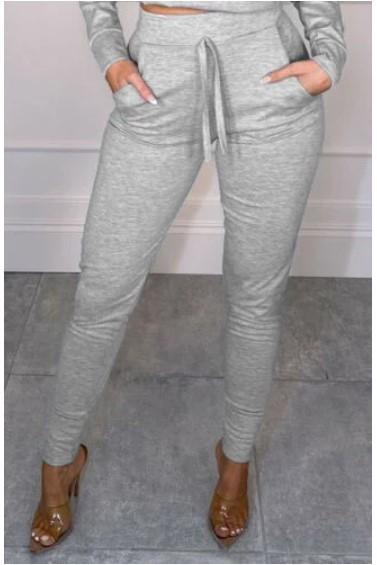 L · Grey