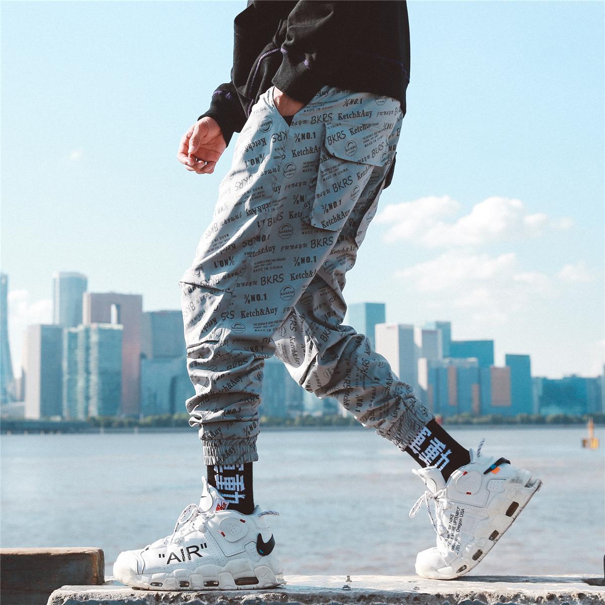L · Grey