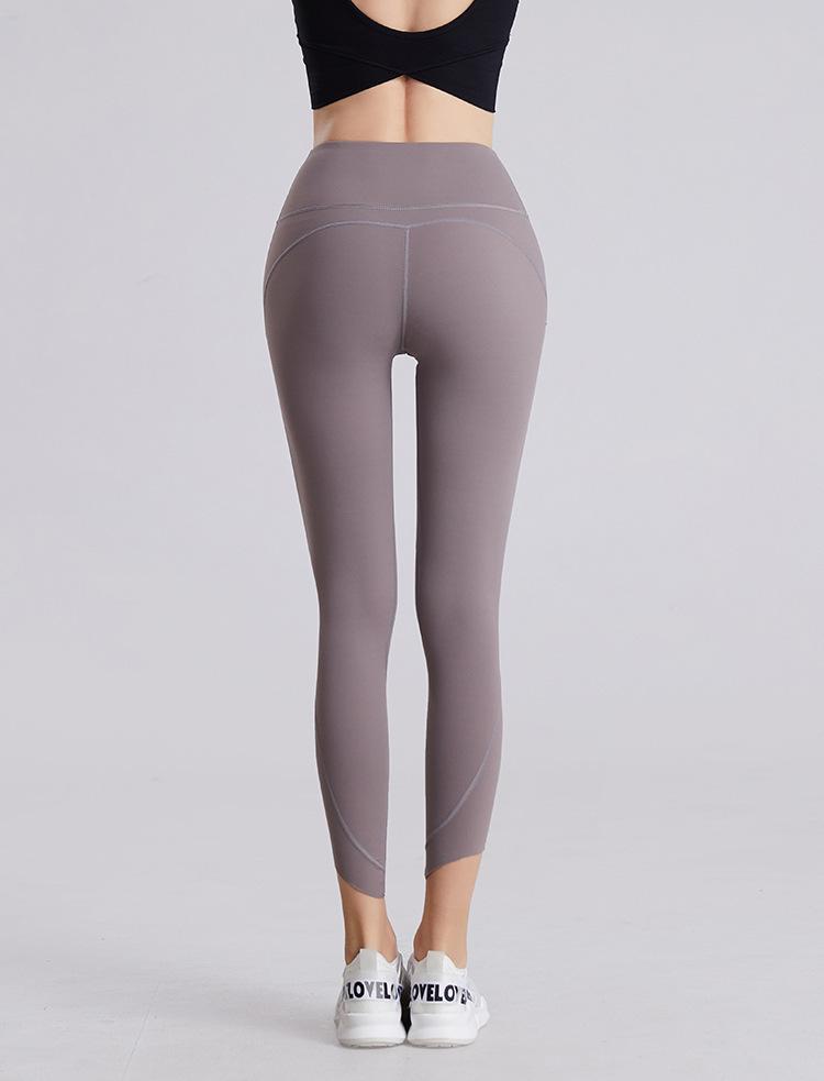 L · Khaki