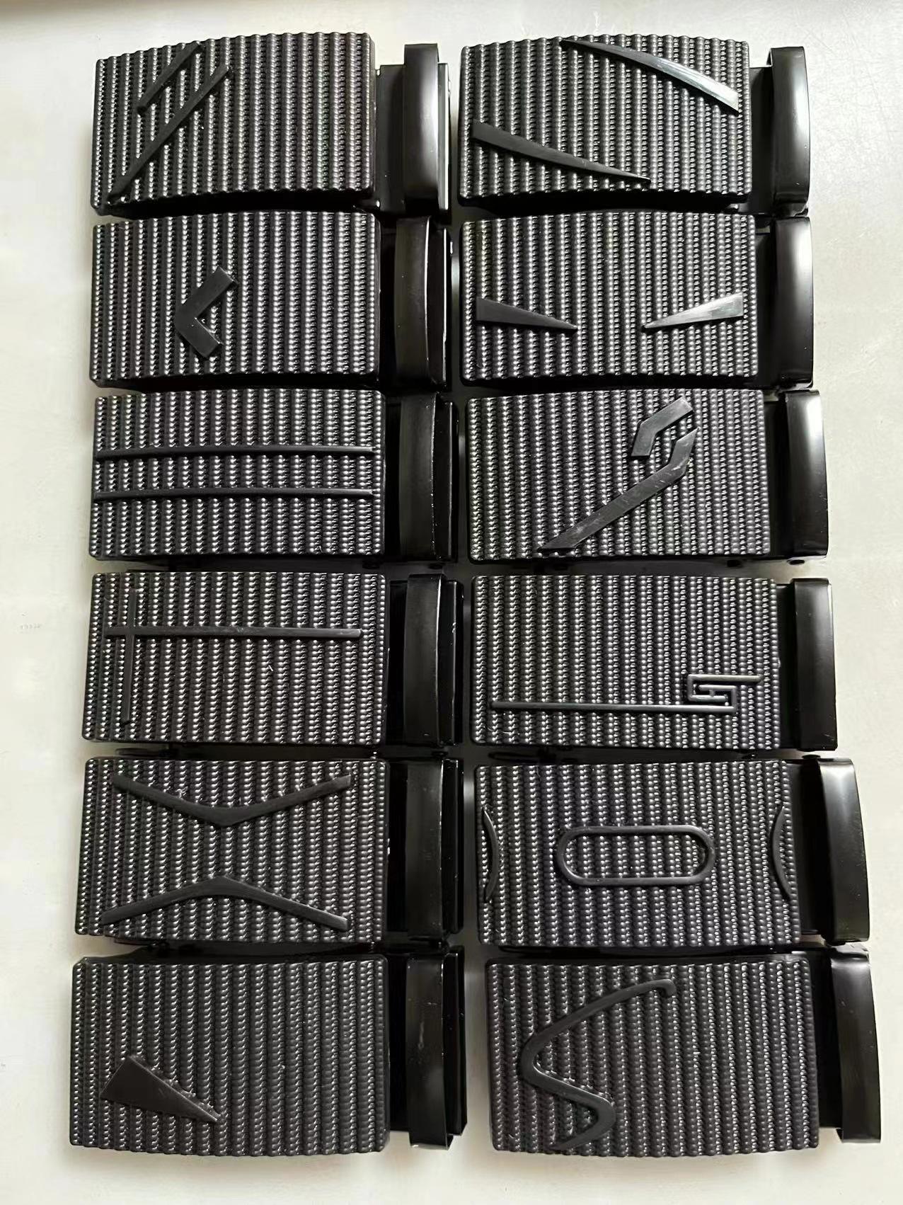 Black belt Random buckle