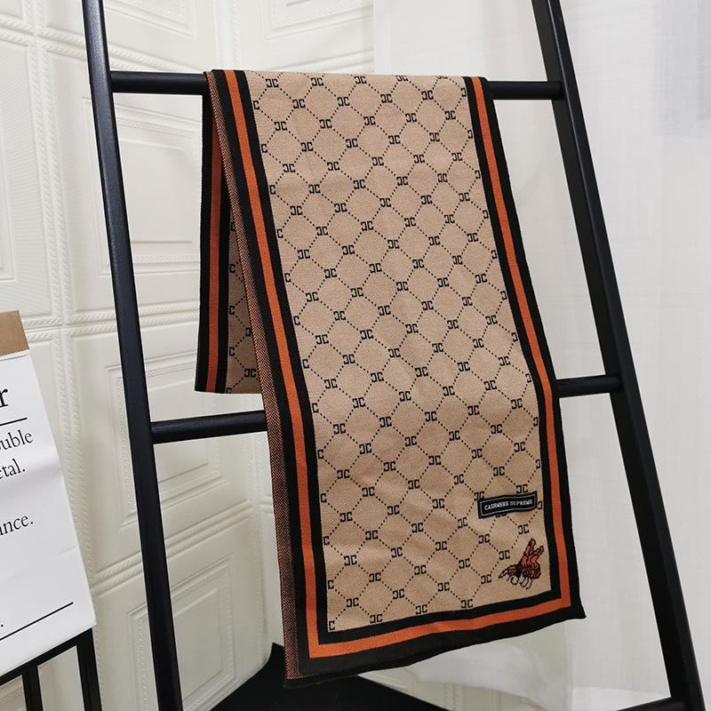 Bee orange brown