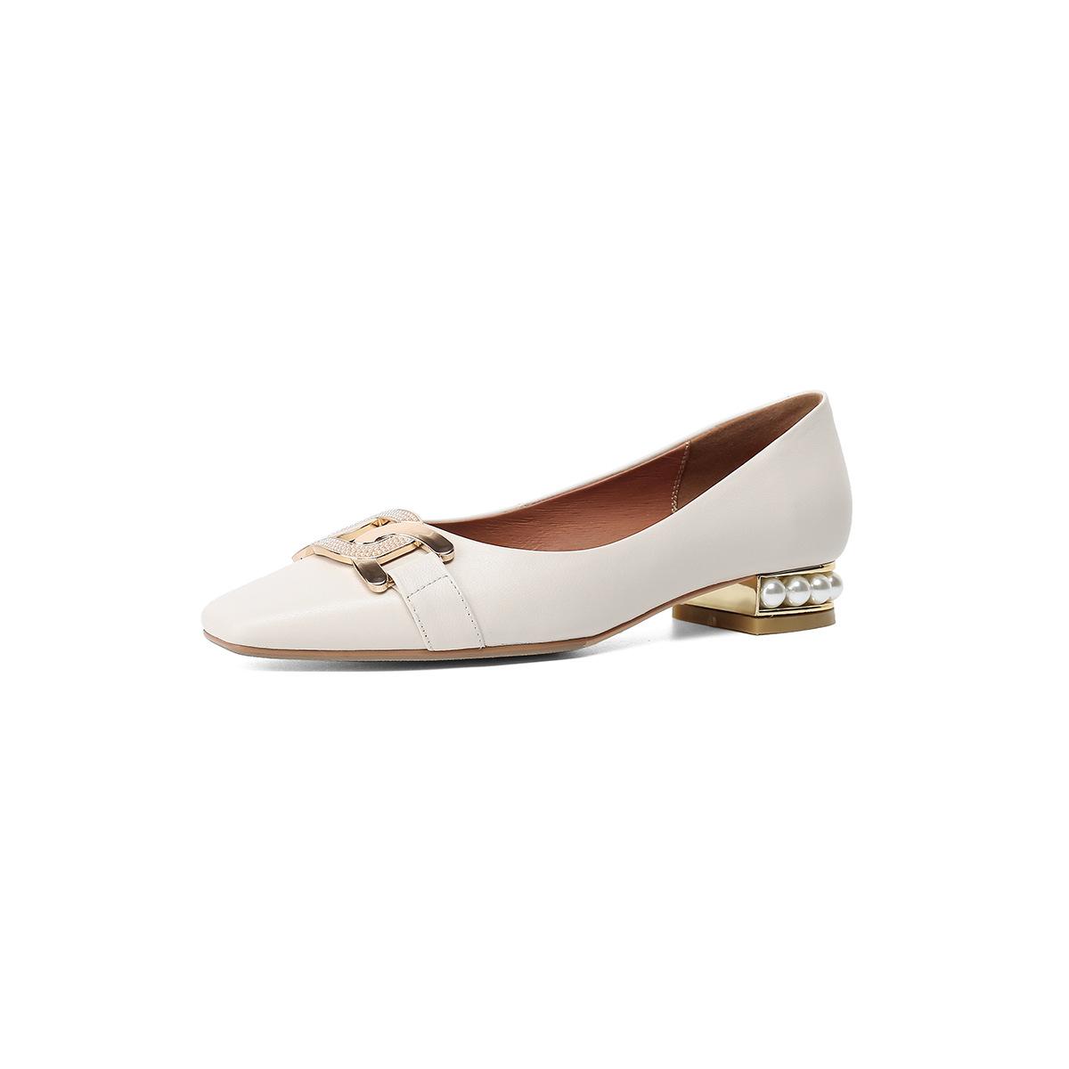 34 · Beige