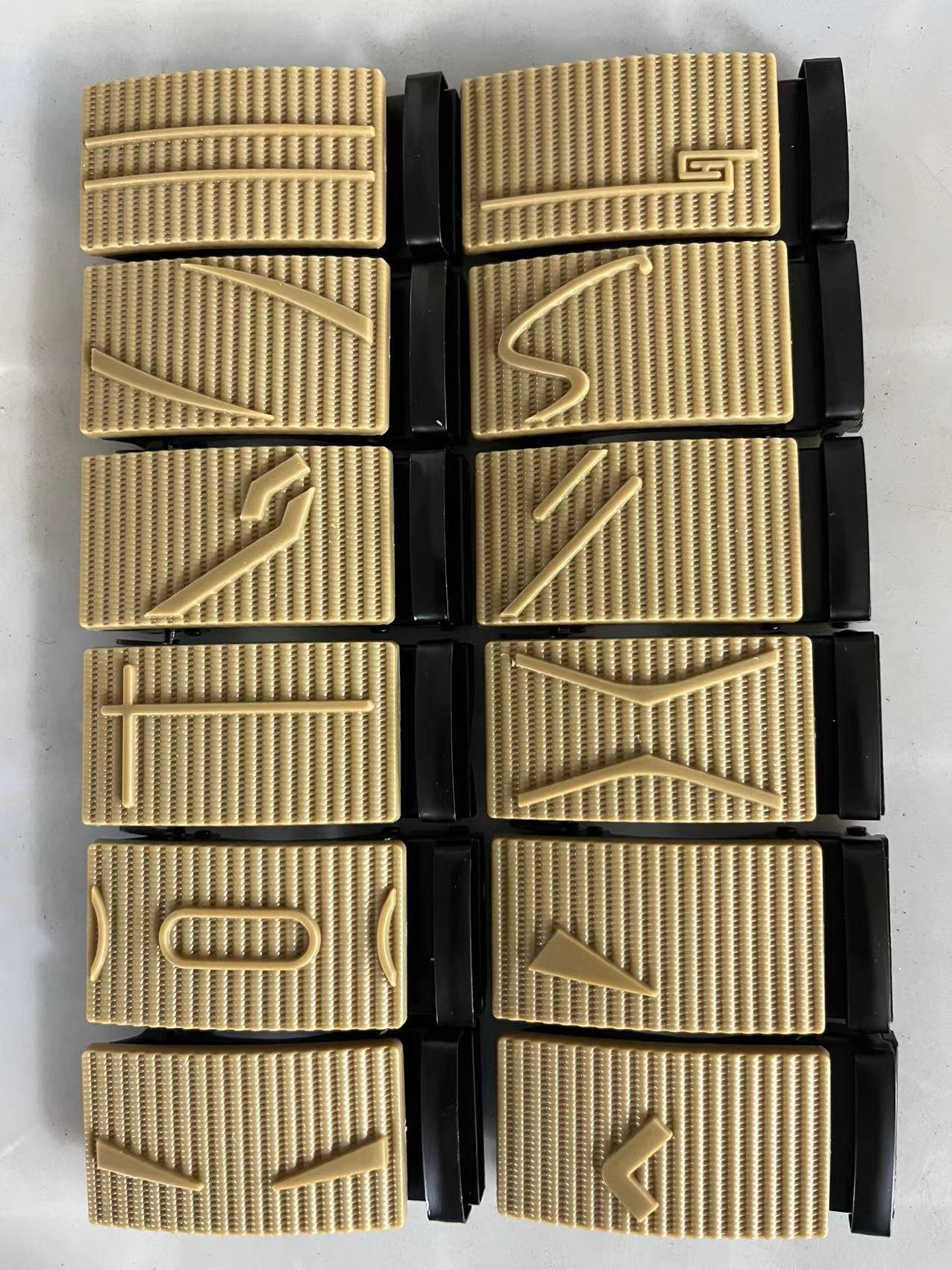 Khaki belt Random buckle