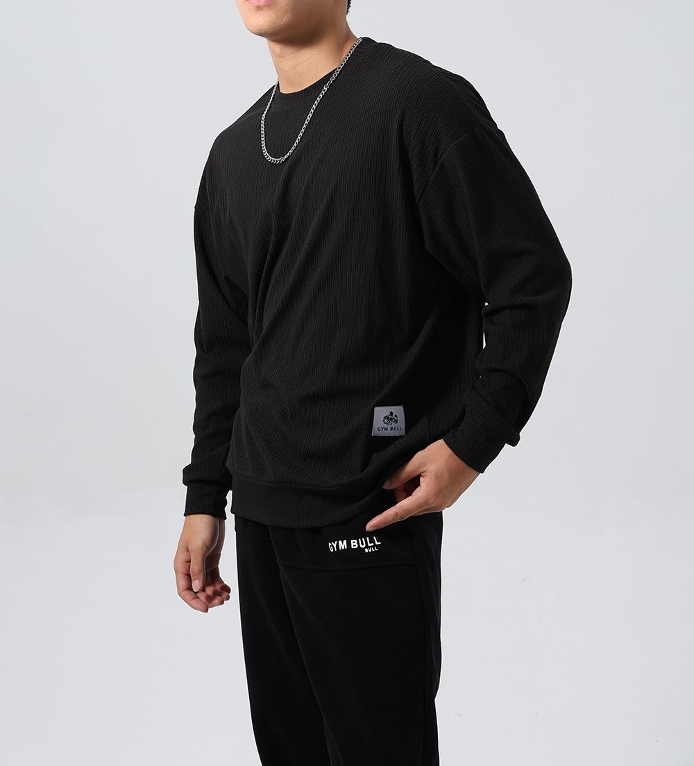 L · Black