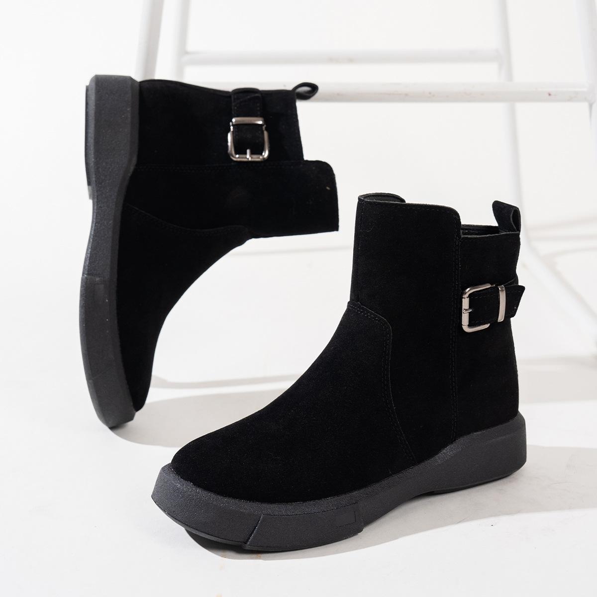 35 · Black