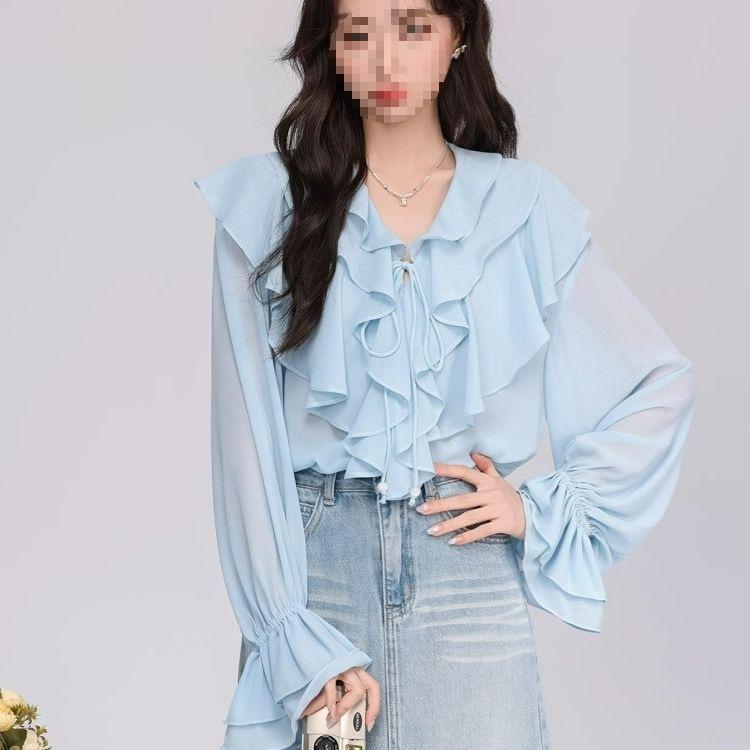 L · Blue