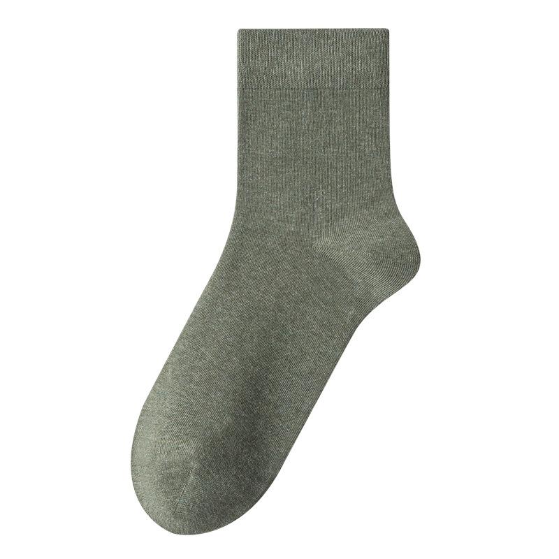 Color Green Mid calf Average Size