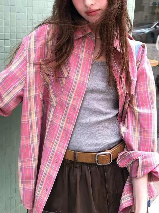 L · Pink