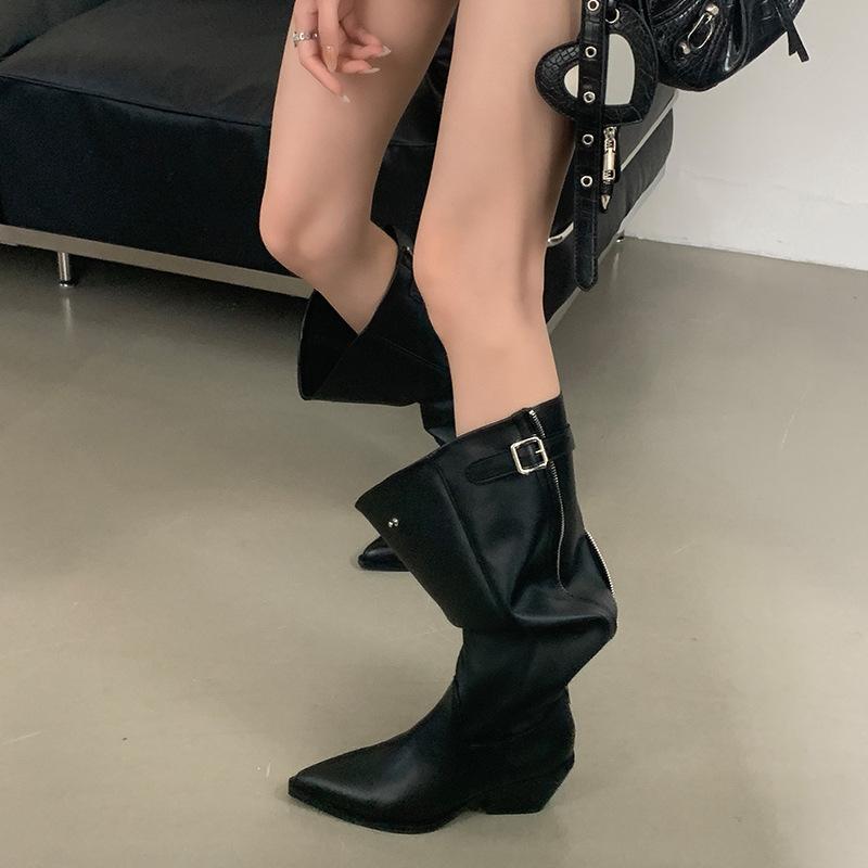 35 · Black