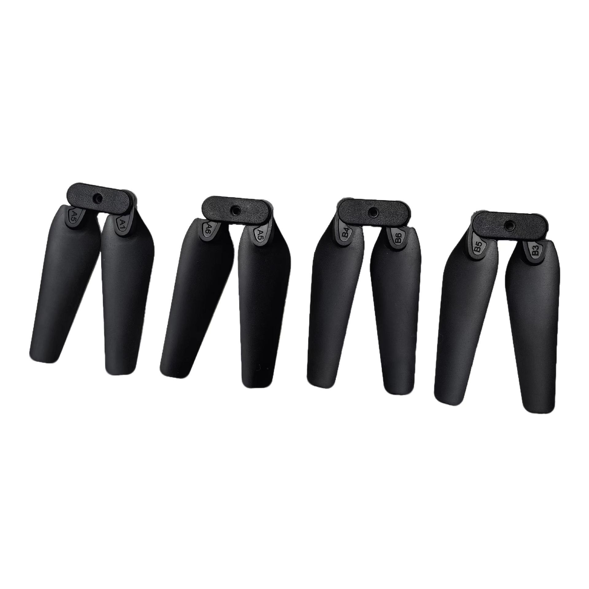 Propeller A Set Of 8 Pieces
