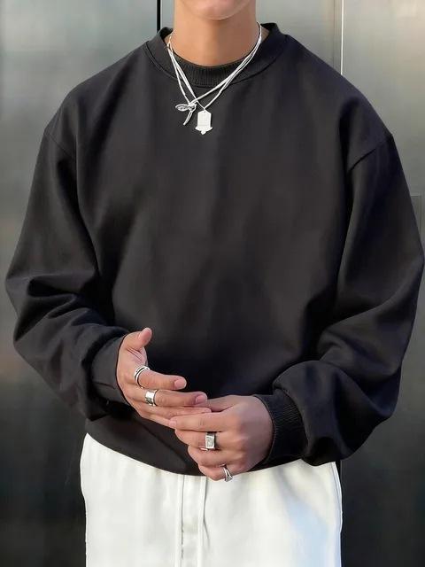 L · Black