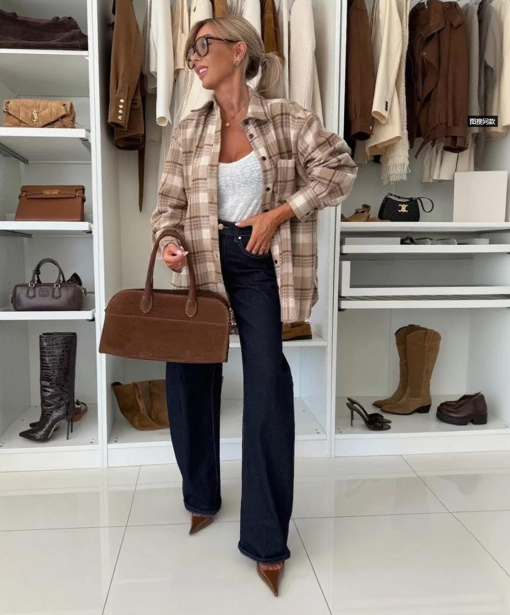 L · Khaki