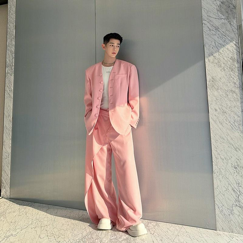 L · Pink