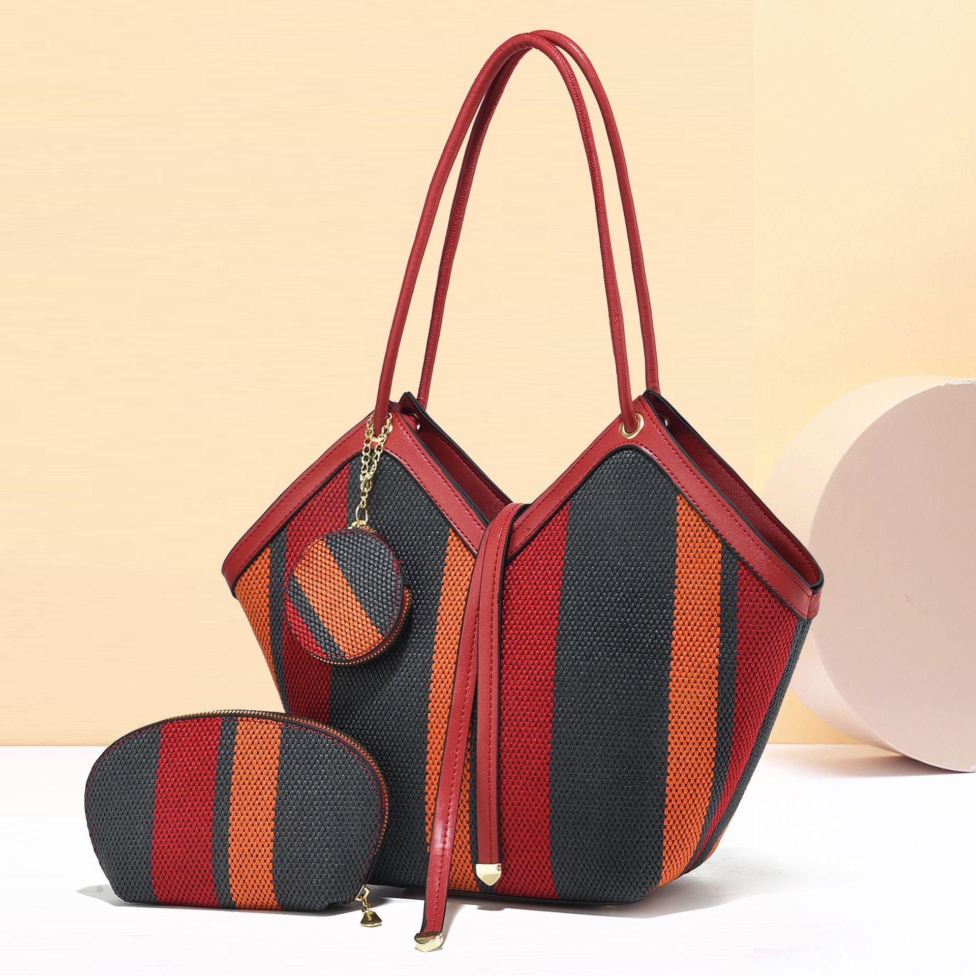Red & Black 38x12x29cm