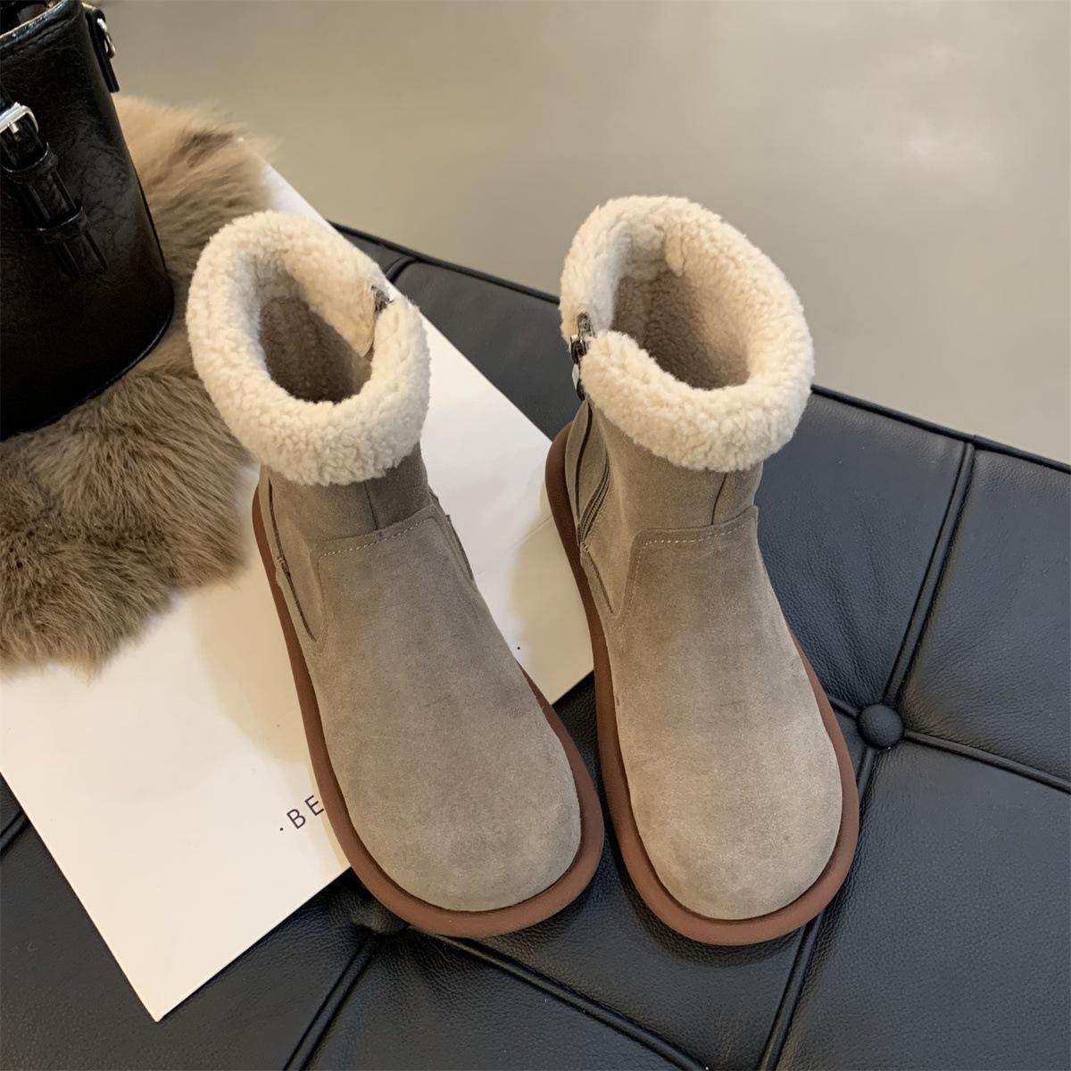 35 · Khaki