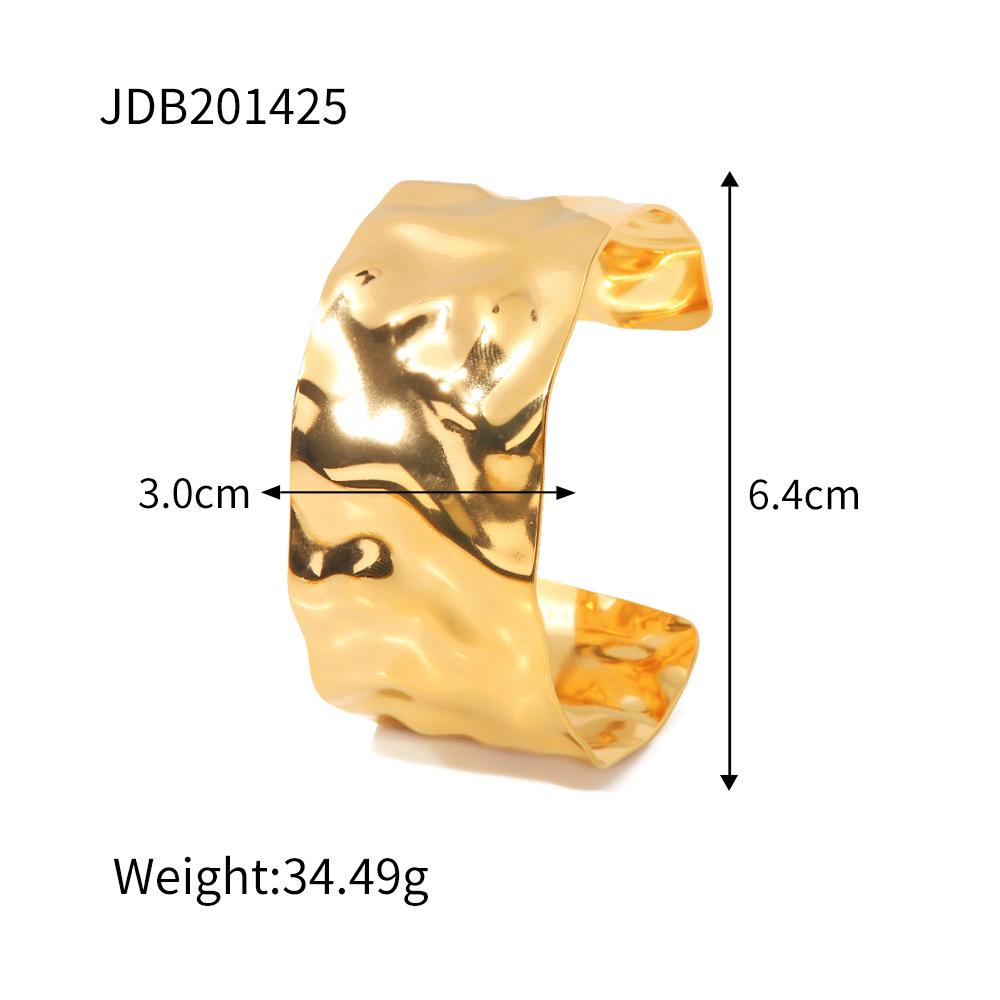 Stainless Steel Gold-plated Open Casual Bracelet JDB201425