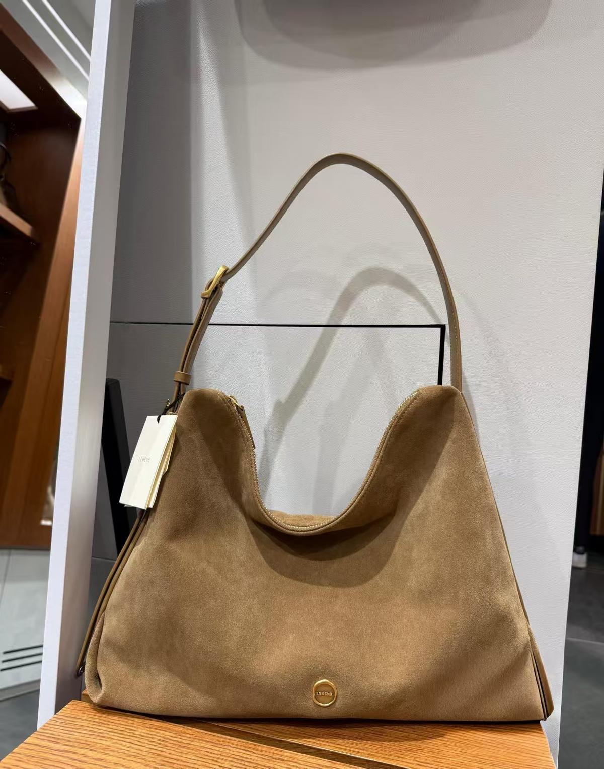 Beige 36x10x29