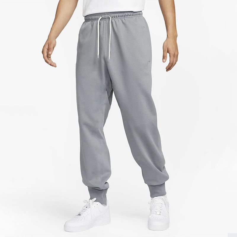 L · Light Gray