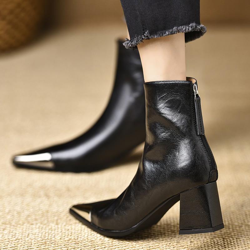 35 · Black