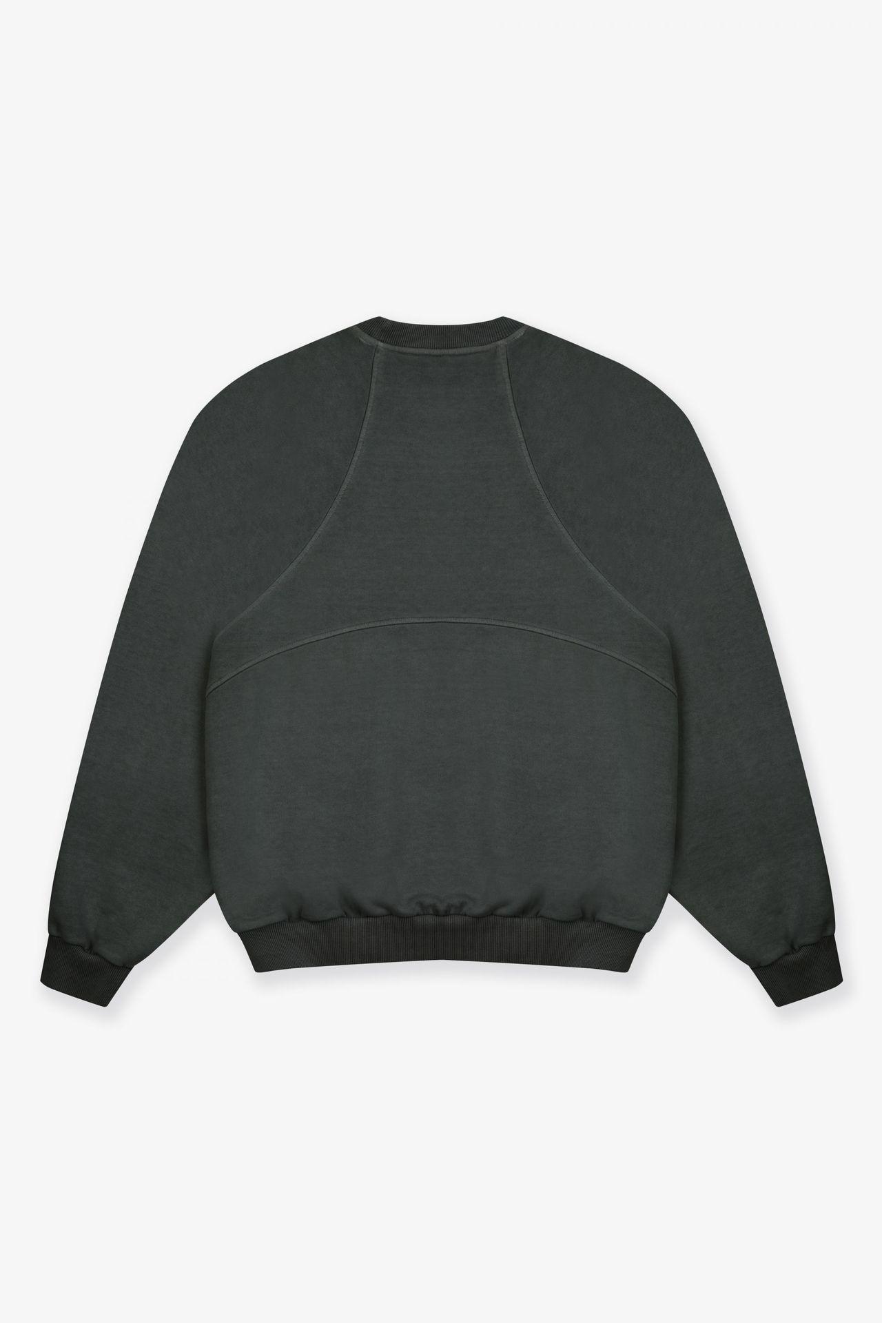M · Black