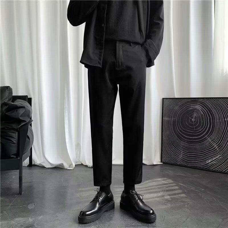 Black 28