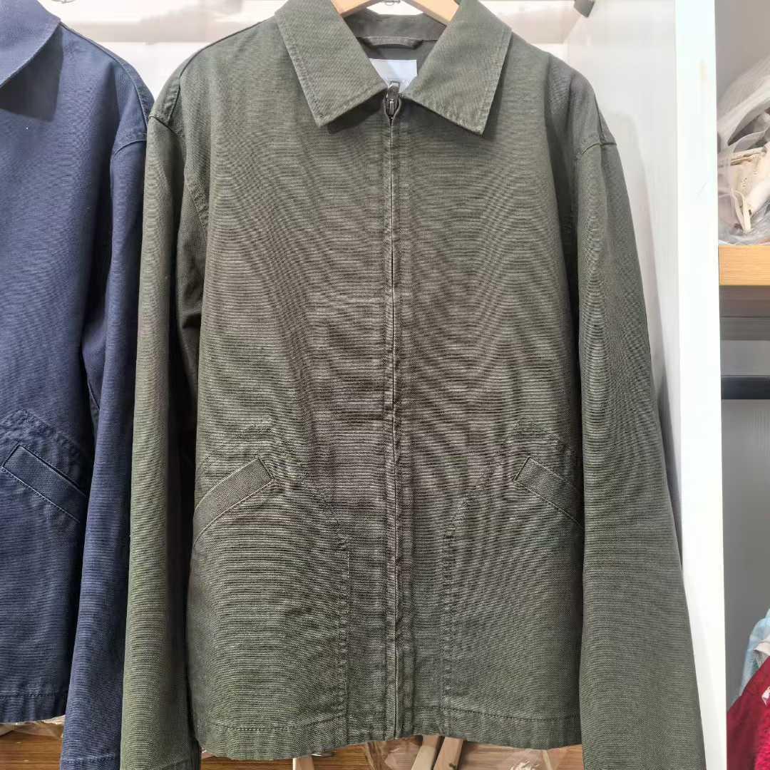 L · Olive