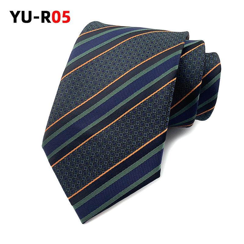 YUR05