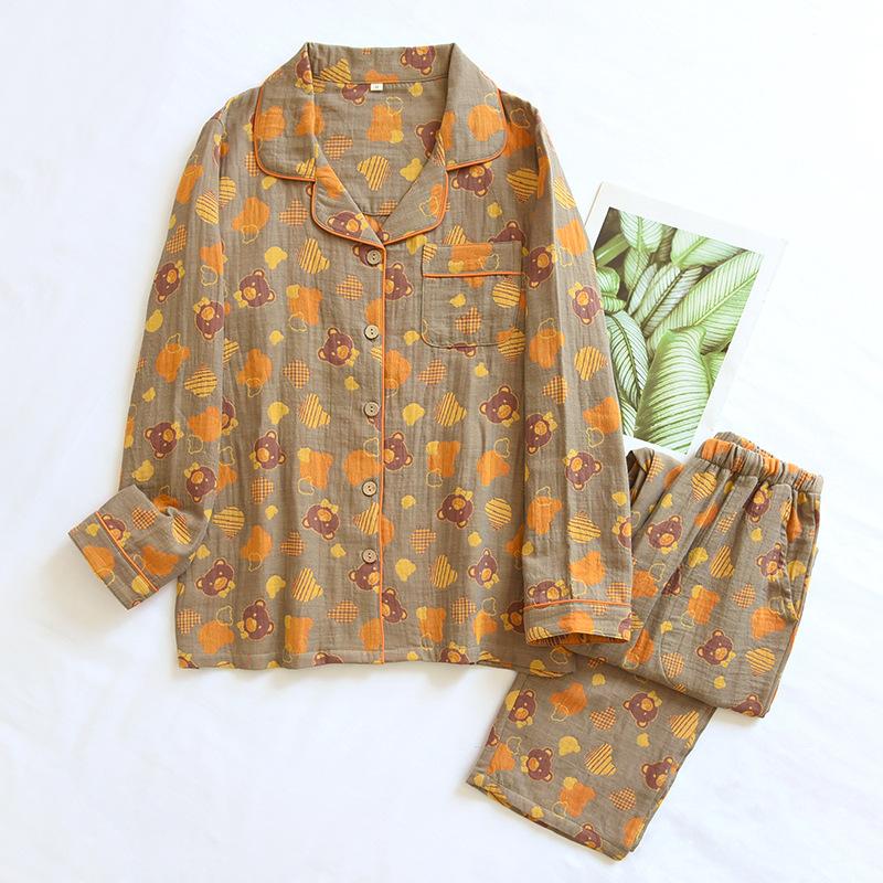 L · Khaki