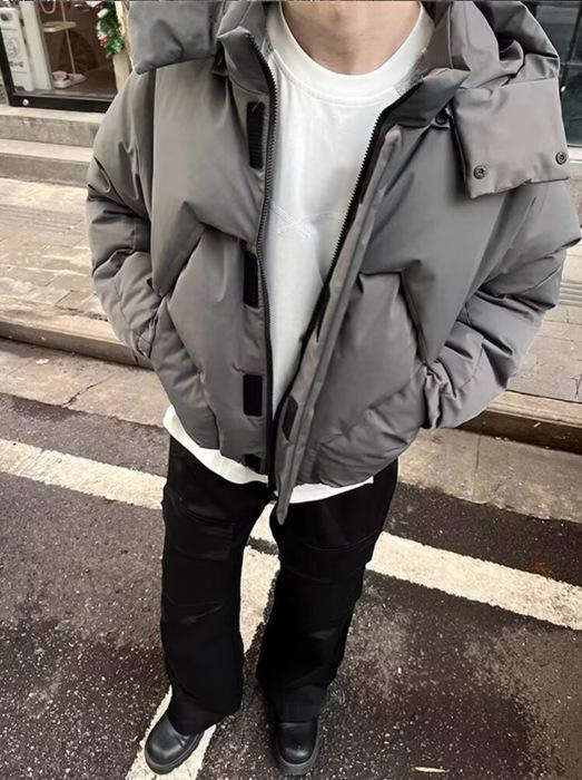 L · Gray