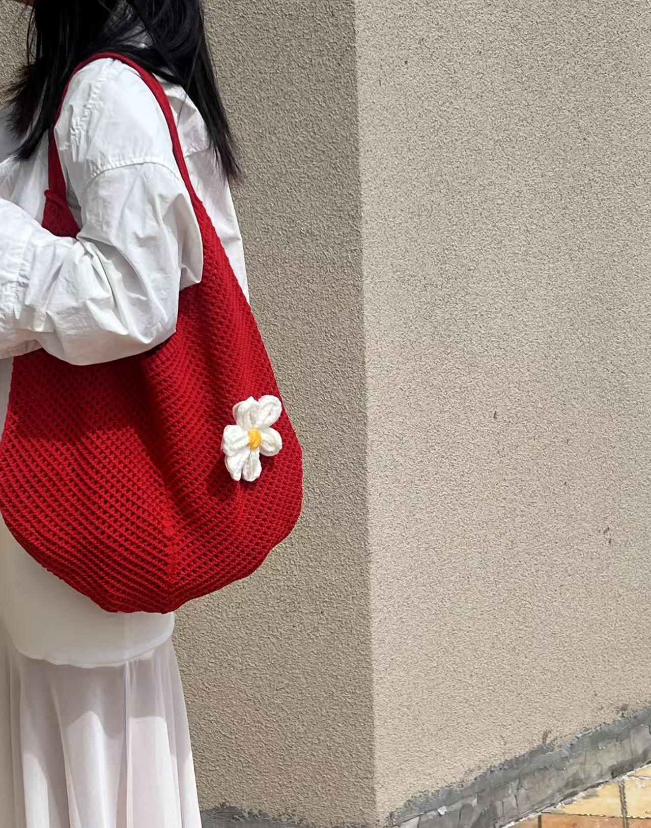Big Flower Bag Red 37X30X2CM