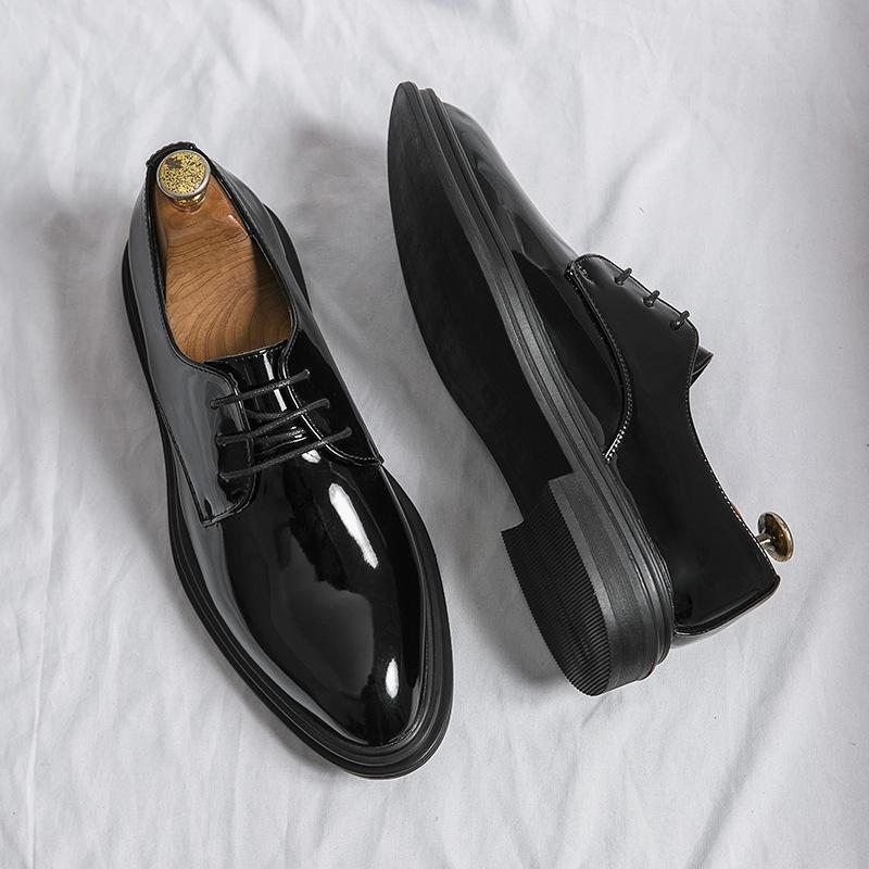 38 · Black