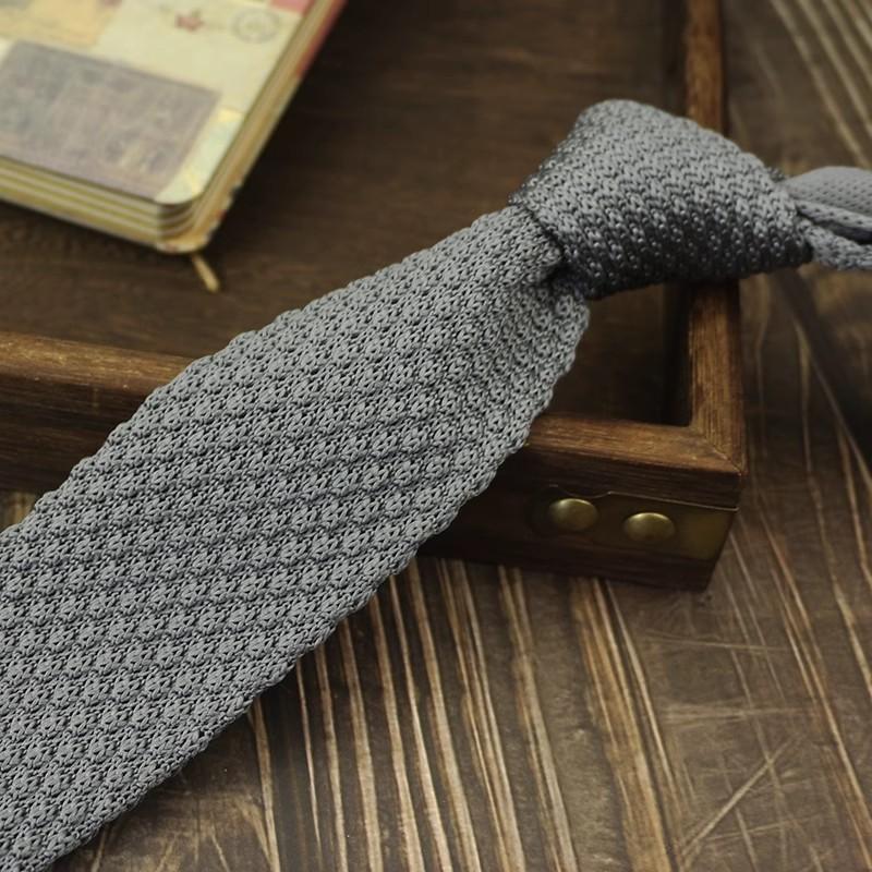 C11 Gray
