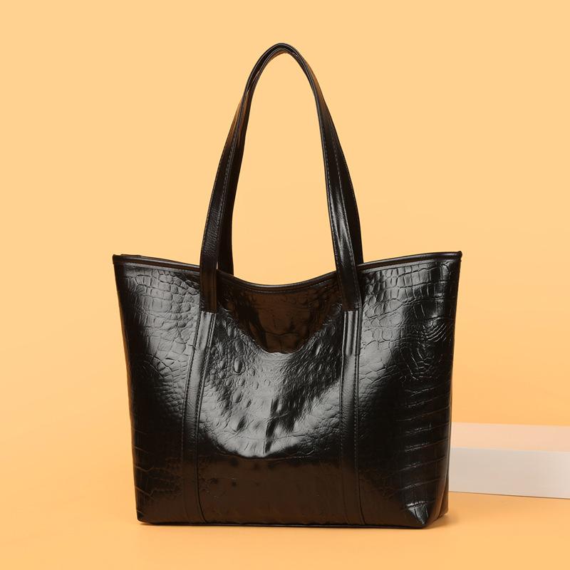 Women's Soft Leather Portable Large Capacity Shoulder Bag Black