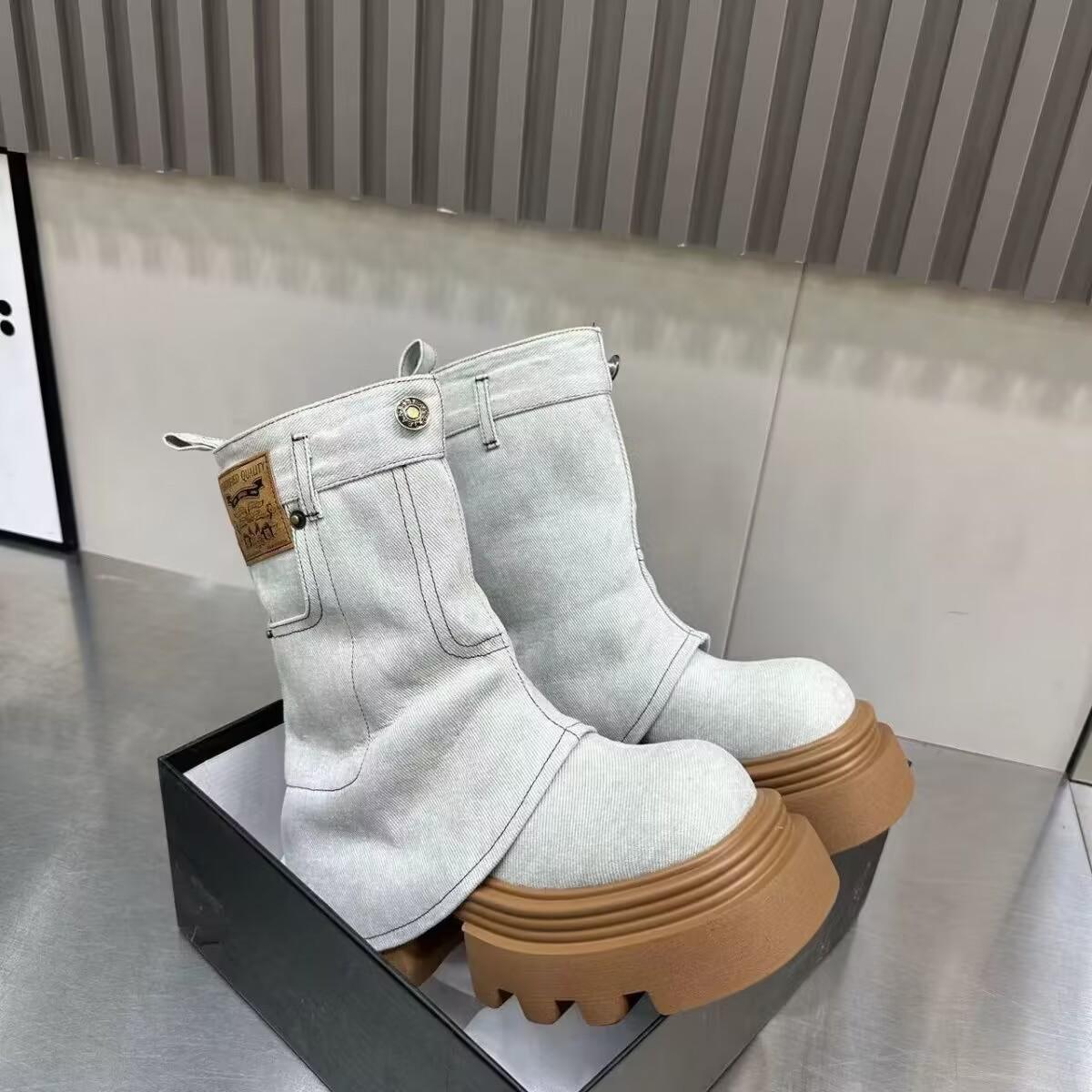 35 · White