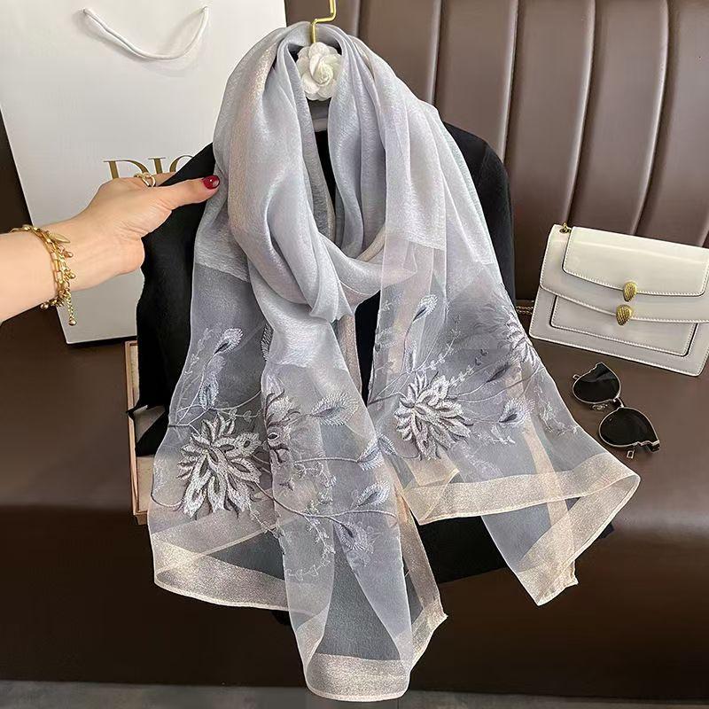 Versatile Embroidered Silk-Feel Thermal Scarf Gray 175cm