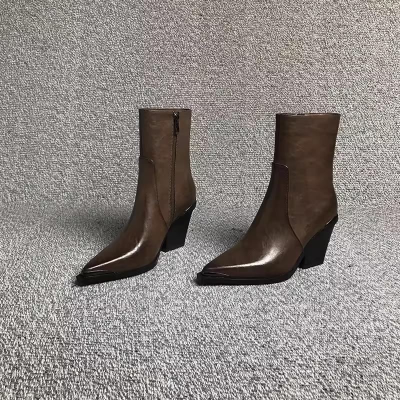 34 · Khaki