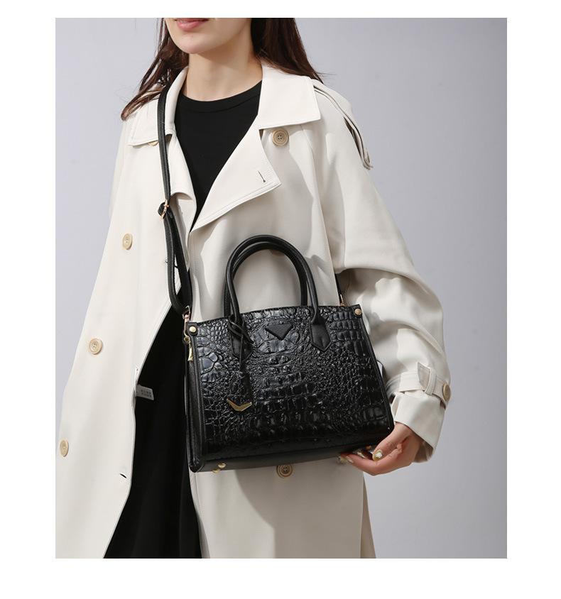 Vintage Crossbody Statement Handbag Set For Women Black Single Bag