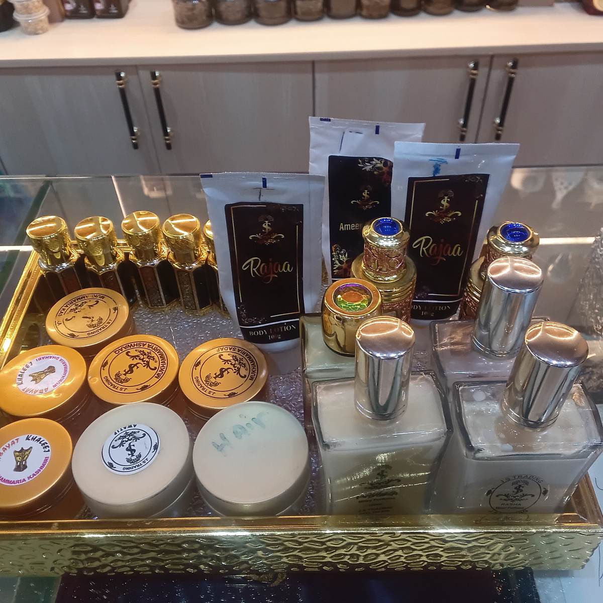 JS PERFUMES