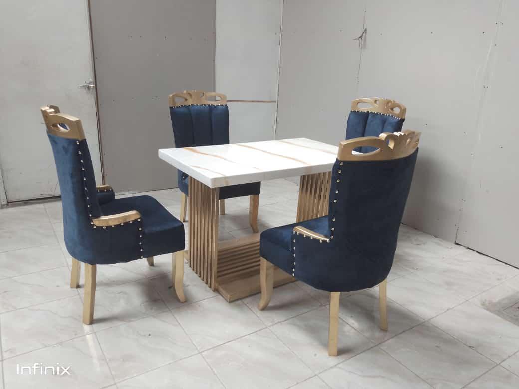 Ode k'ohito furniture
