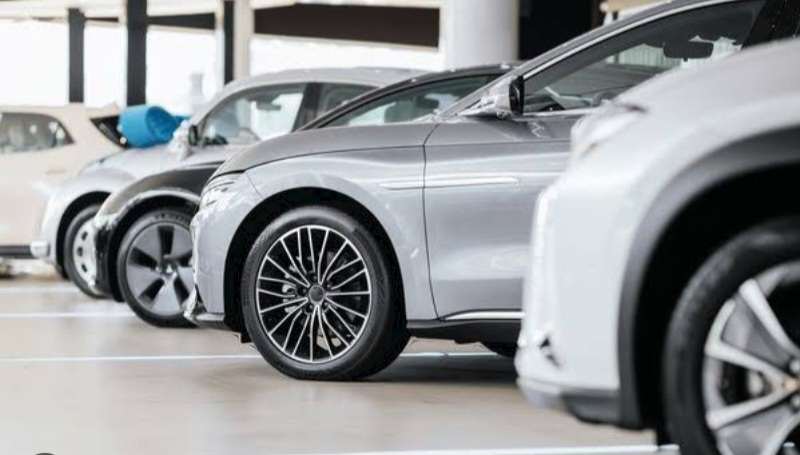 SAMRAYS MOTORS