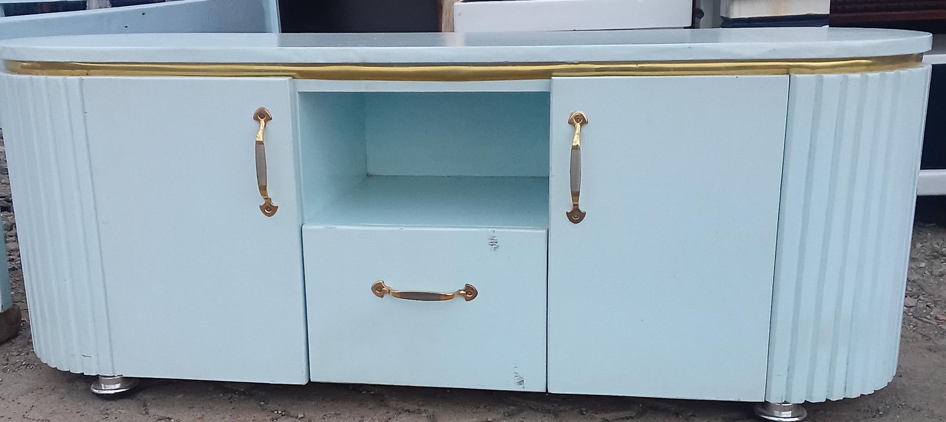 DAN DE FURNITURE